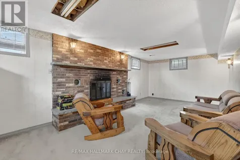 2512 Bloomington Road Whitchurch-stouffville ON L4A 2C6