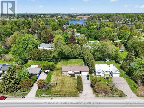 2512 Bloomington Road Whitchurch-stouffville ON L4A 2C6