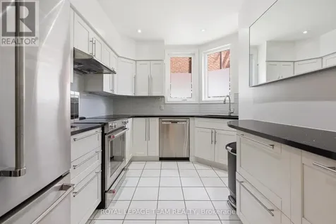499 Sunnyside Avenue West Ottawa ON K1S 0S8