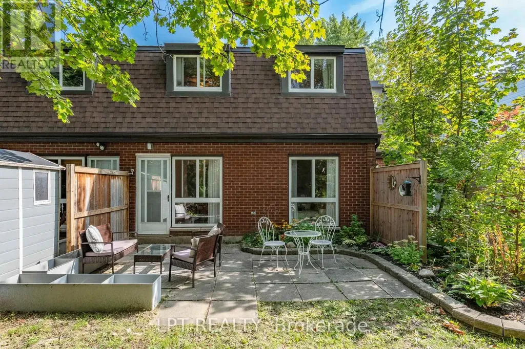 2080 Ogilvie Road Ottawa ON K1J 7N8