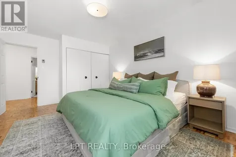 2080 Ogilvie Road Ottawa ON K1J 7N8