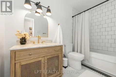 2080 Ogilvie Road Ottawa ON K1J 7N8