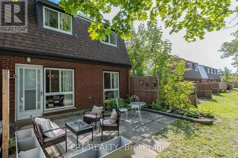 2080 Ogilvie Road Ottawa ON K1J 7N8