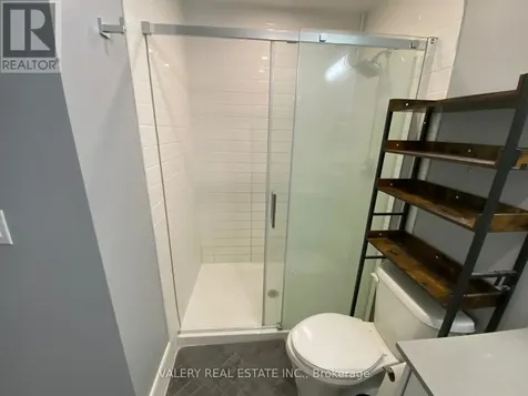 15 Prince Albert Blvd Boulevard Kitchener ON N2H 0C2