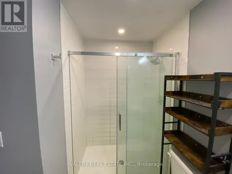 15 Prince Albert Blvd Boulevard Kitchener ON N2H 0C2