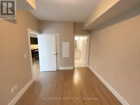15 Prince Albert Blvd Boulevard Kitchener ON N2H 0C2