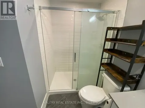 15 Prince Albert Blvd Boulevard Kitchener ON N2H 0C2