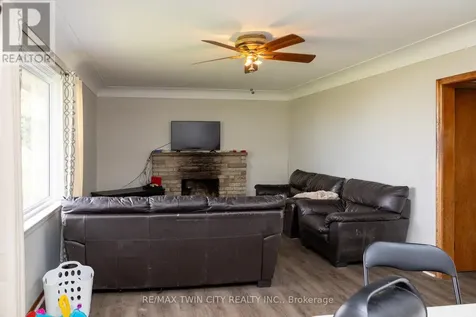 522 Ellis Avenue Brant (brantford Twp) ON N3T 5L5