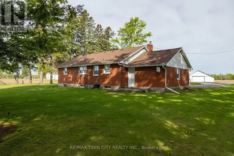 522 Ellis Avenue Brant (brantford Twp) ON N3T 5L5