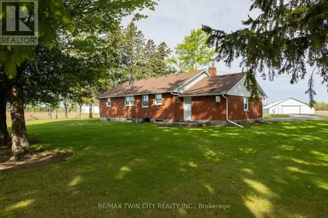 522 Ellis Avenue Brant (brantford Twp) ON N3T 5L5