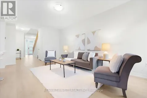 155 Equestrian Way Cambridge ON N3E 0E8