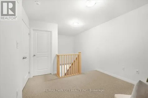 155 Equestrian Way Cambridge ON N3E 0E8
