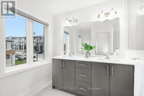 155 Equestrian Way Cambridge ON N3E 0E8