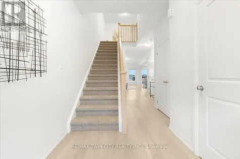 155 Equestrian Way Cambridge ON N3E 0E8