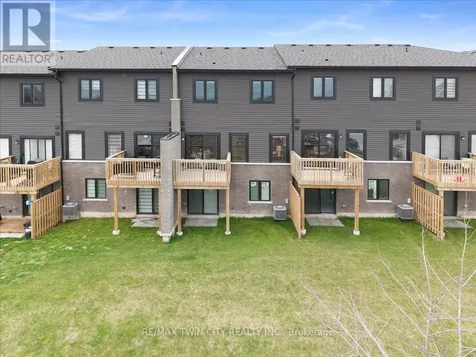 155 Equestrian Way Cambridge ON N3E 0E8
