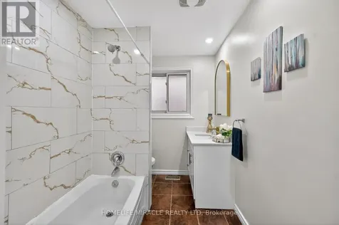217 Pinegrove Crescent Waterloo ON N2L 4V2