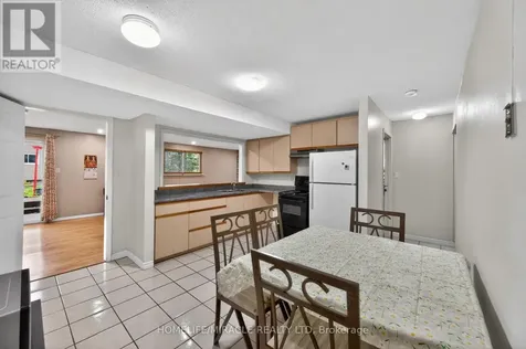 217 Pinegrove Crescent Waterloo ON N2L 4V2