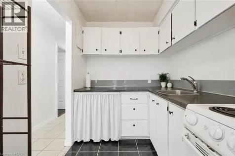 91 Conroy Crescent Guelph ON N1G 2V5