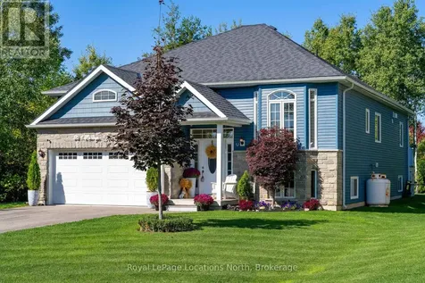 86 Marilyn Avenue South Wasaga Beach ON L9Z 2Y1