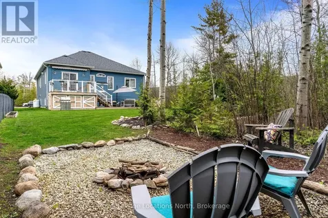 86 Marilyn Avenue South Wasaga Beach ON L9Z 2Y1