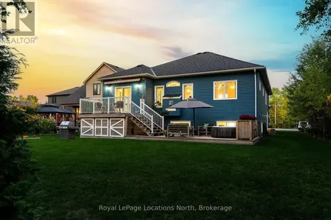 86 Marilyn Avenue South Wasaga Beach ON L9Z 2Y1