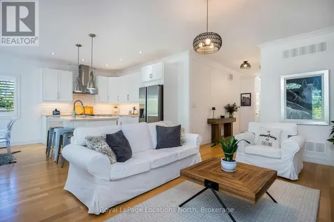 86 Marilyn Avenue South Wasaga Beach ON L9Z 2Y1