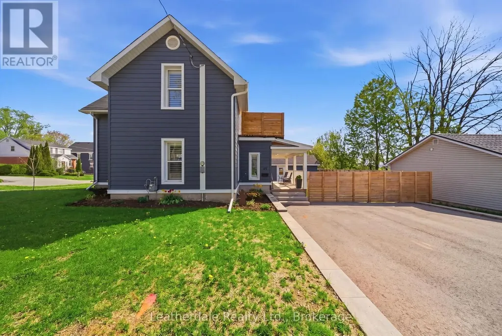42 Frederick Street Orillia ON L3V 5W7