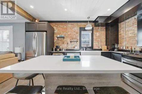 42 Frederick Street Orillia ON L3V 5W7