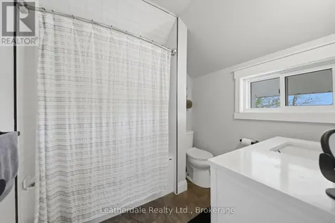 42 Frederick Street Orillia ON L3V 5W7