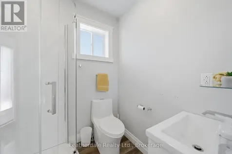 42 Frederick Street Orillia ON L3V 5W7