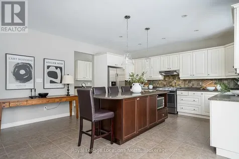 59 Kells Crescent Collingwood ON L9Y 0A9