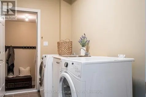 59 Kells Crescent Collingwood ON L9Y 0A9