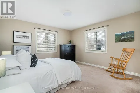 59 Kells Crescent Collingwood ON L9Y 0A9