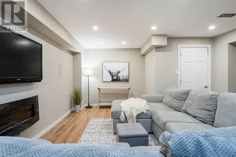 59 Kells Crescent Collingwood ON L9Y 0A9