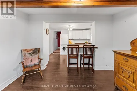 113 Queen Street North Renfrew ON K7V 2A4