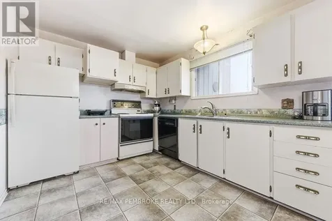 20 Maple Avenue Petawawa ON K8H 2Y5
