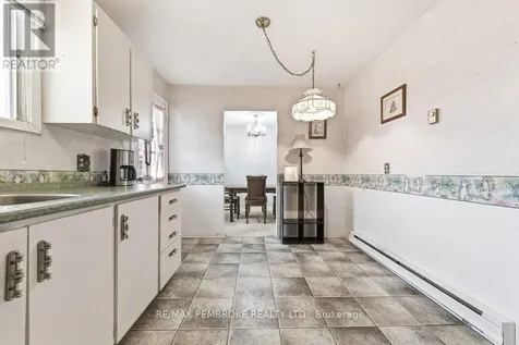 20 Maple Avenue Petawawa ON K8H 2Y5