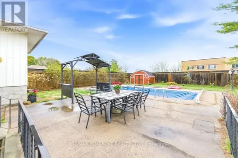 20 Maple Avenue Petawawa ON K8H 2Y5