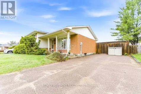 20 Maple Avenue Petawawa ON K8H 2Y5