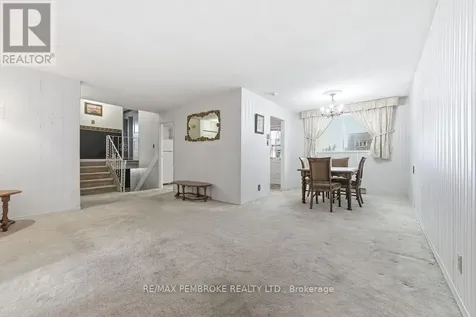 20 Maple Avenue Petawawa ON K8H 2Y5