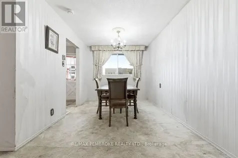 20 Maple Avenue Petawawa ON K8H 2Y5