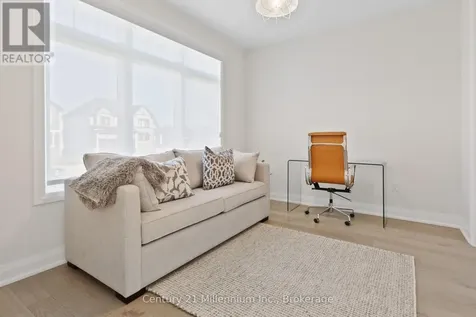 115 Stillwater Crescent Blue Mountains ON L9Y 4W1