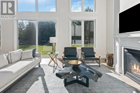 115 Stillwater Crescent Blue Mountains ON L9Y 4W1