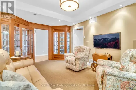 82 Bell Drive Huron-kinloss ON N2Z 0B3