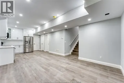 762 South Pacific Avenue Windsor ON N8X 2X2