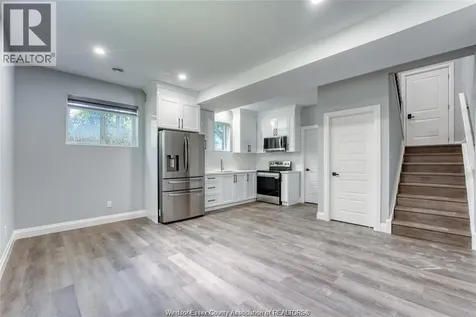 762 South Pacific Avenue Windsor ON N8X 2X2