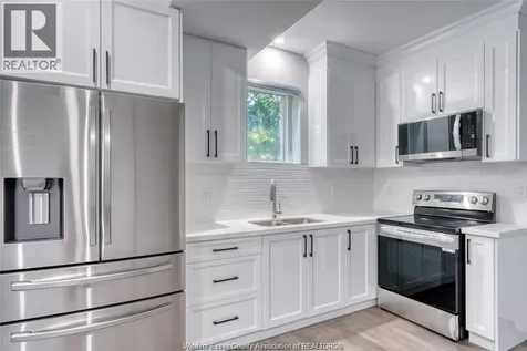 762 South Pacific Avenue Windsor ON N8X 2X2