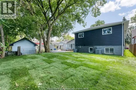 762 South Pacific Avenue Windsor ON N8X 2X2