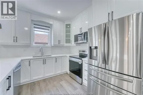 762 South Pacific Avenue Windsor ON N8X 2X2