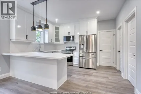 762 South Pacific Avenue Windsor ON N8X 2X2